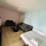 Taragon Standard Homestay