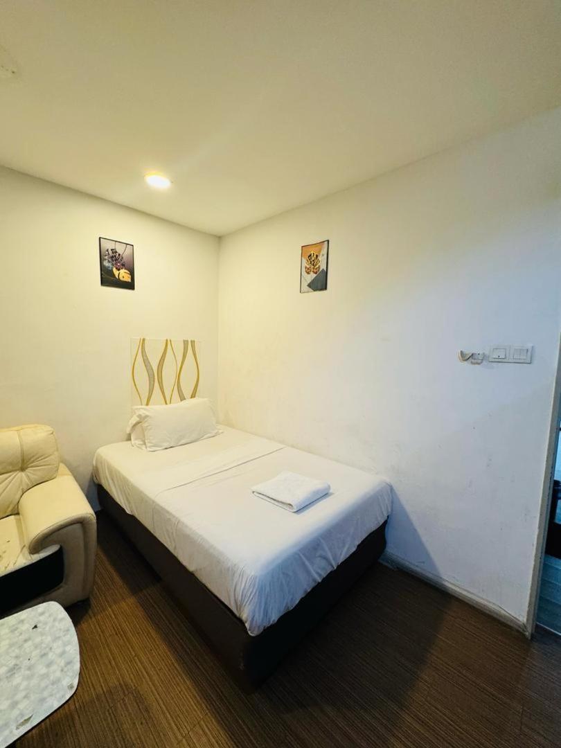 Taragon Standard Apartemen