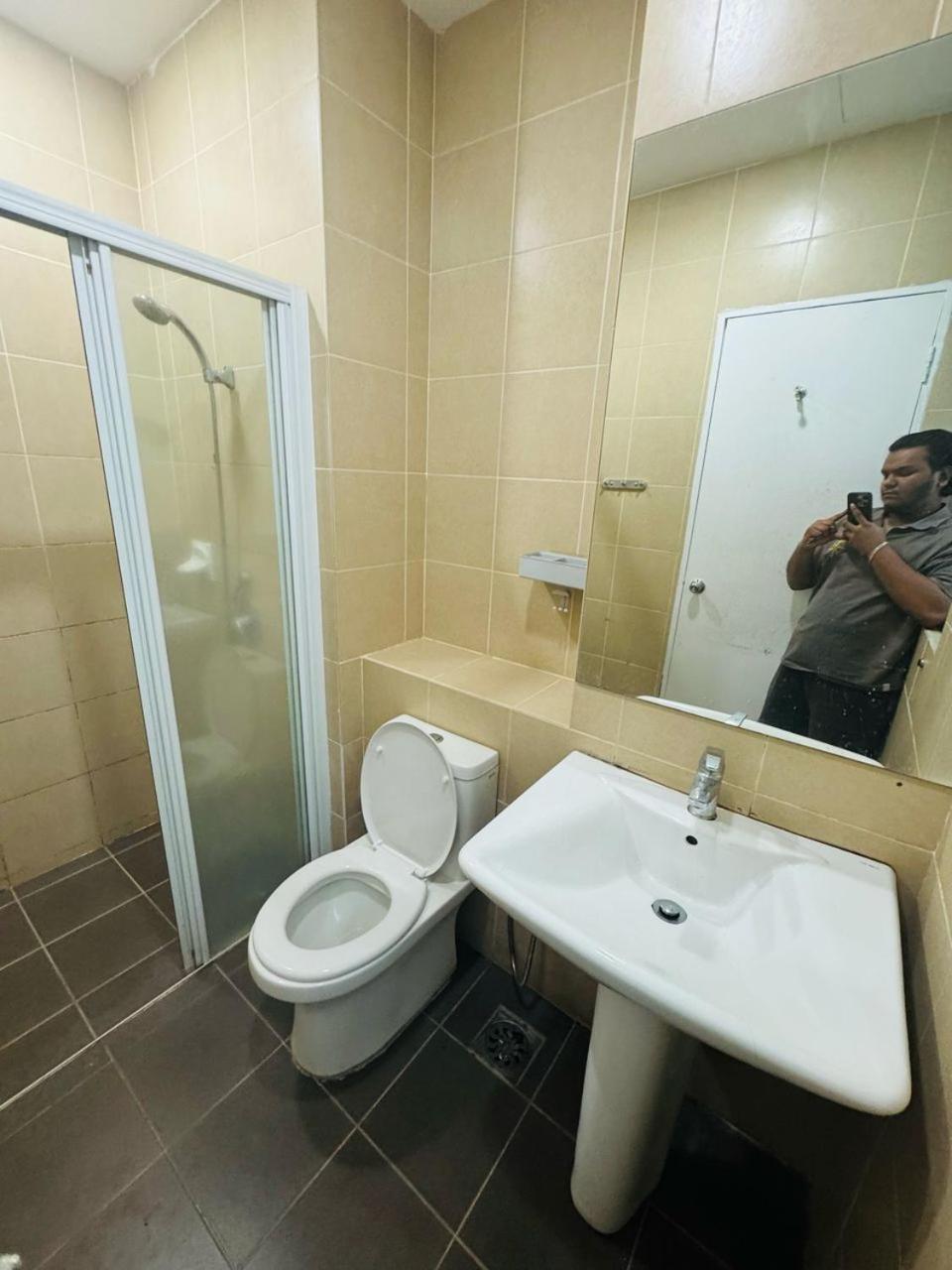 Taragon Standard Apartemen *